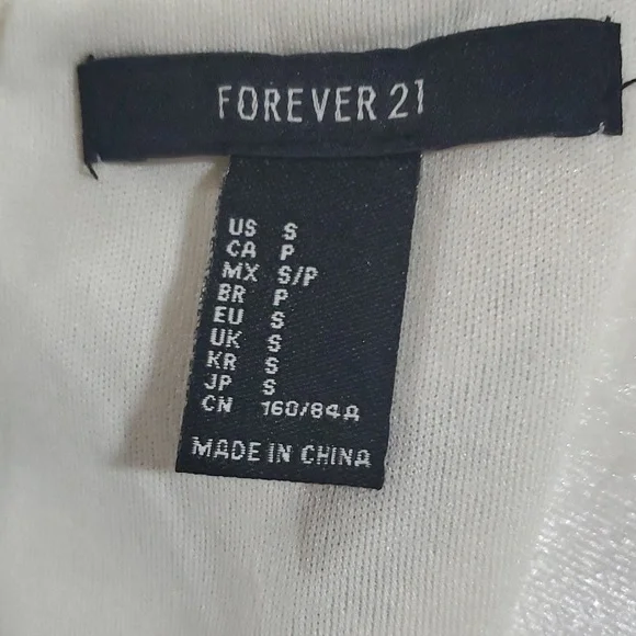 Forever 21 Gold and Cream Chevron Mini Dress - Picture 2 of 5